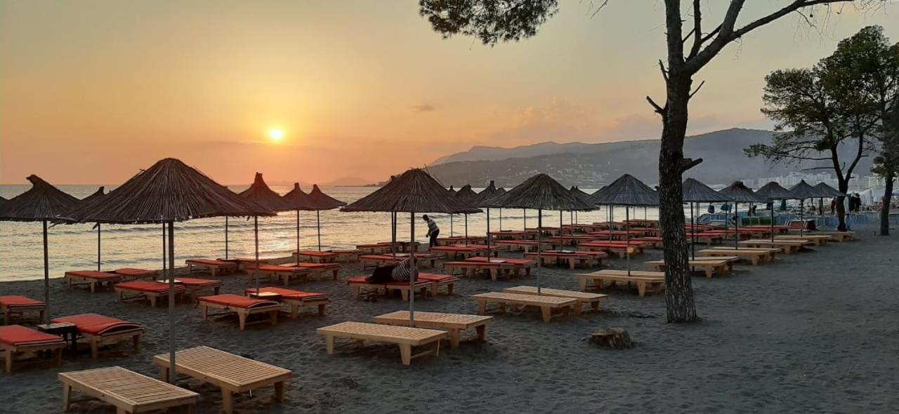 Nada Seaview Apartment Shëngjin Екстериор снимка