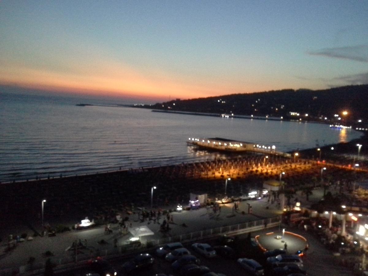 Nada Seaview Apartment Shëngjin Екстериор снимка